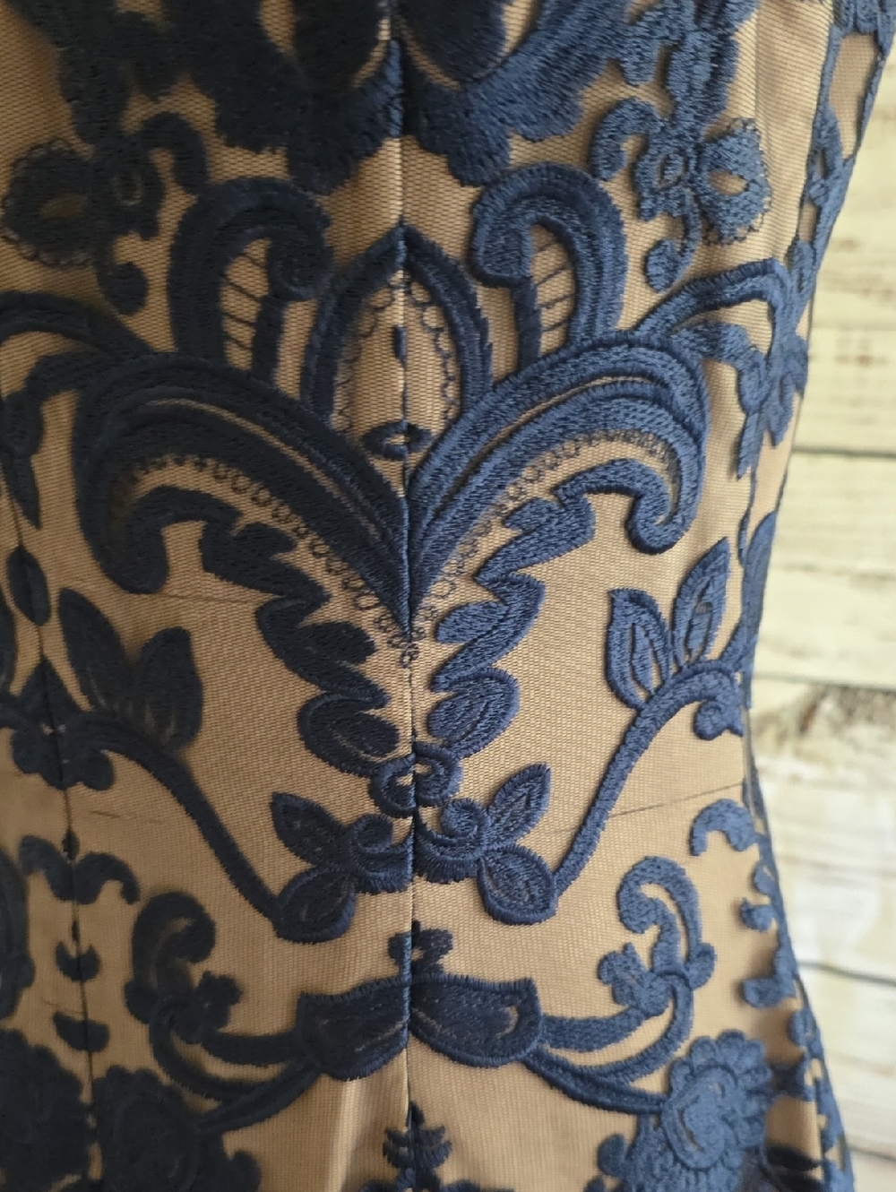 ML Monique Lhuillier Navy Lace Overlay Drop-Waist Dress Size 8 - Picture 7 of 12